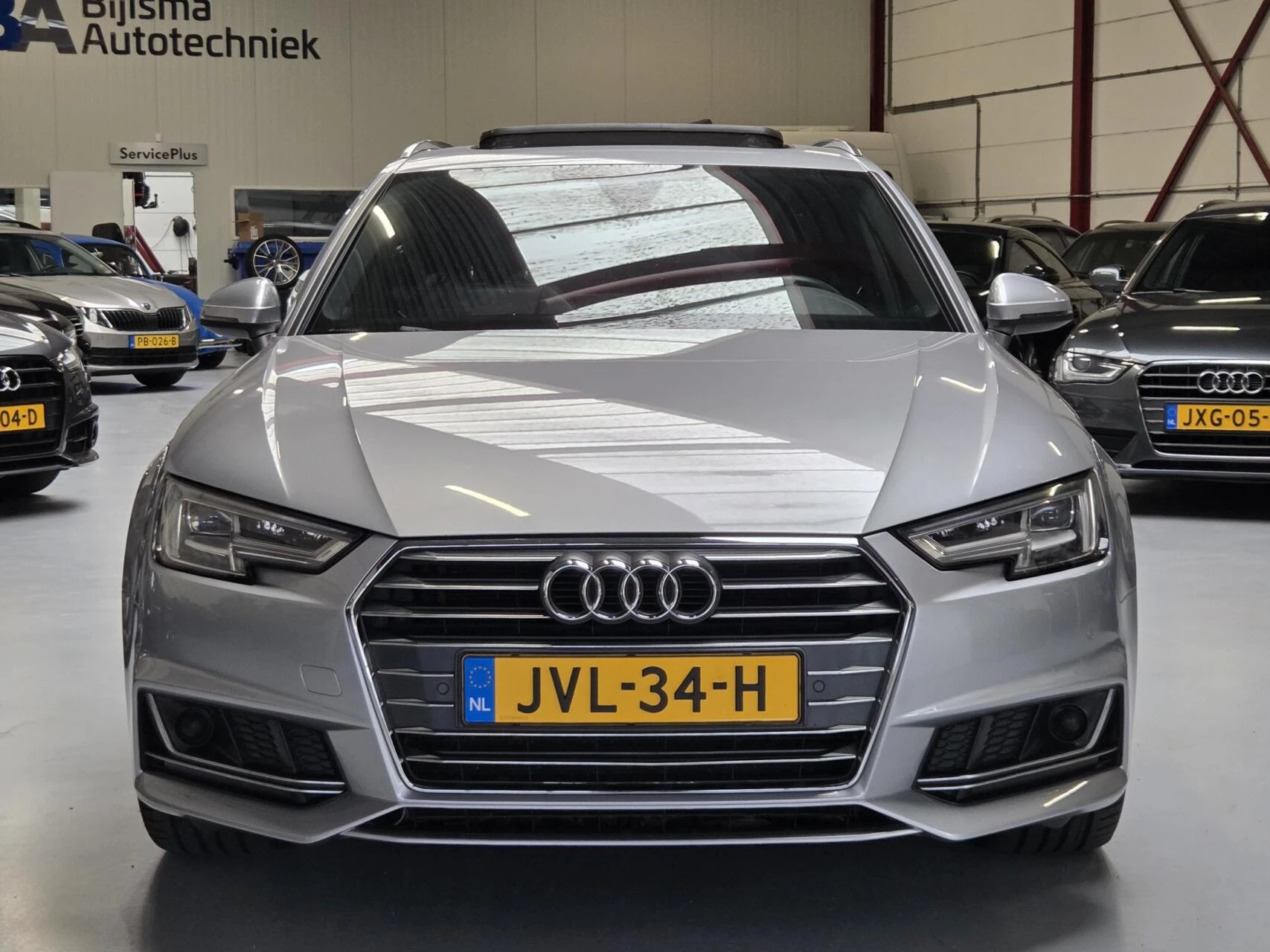 Hoofdafbeelding Audi A4