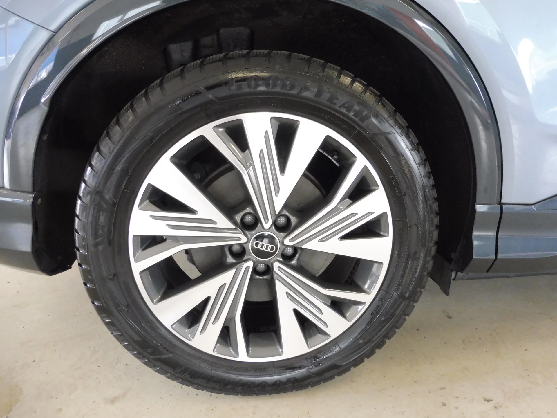Hoofdafbeelding Audi Q4 e-tron
