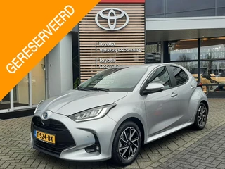Toyota Yaris 1.5 HYBRID STYLE BLIND SPOT KEYLESS STOELVERW PARK-SENSOREN APPLE/ANDROID PRIVACY GLASS ALL-SEASON