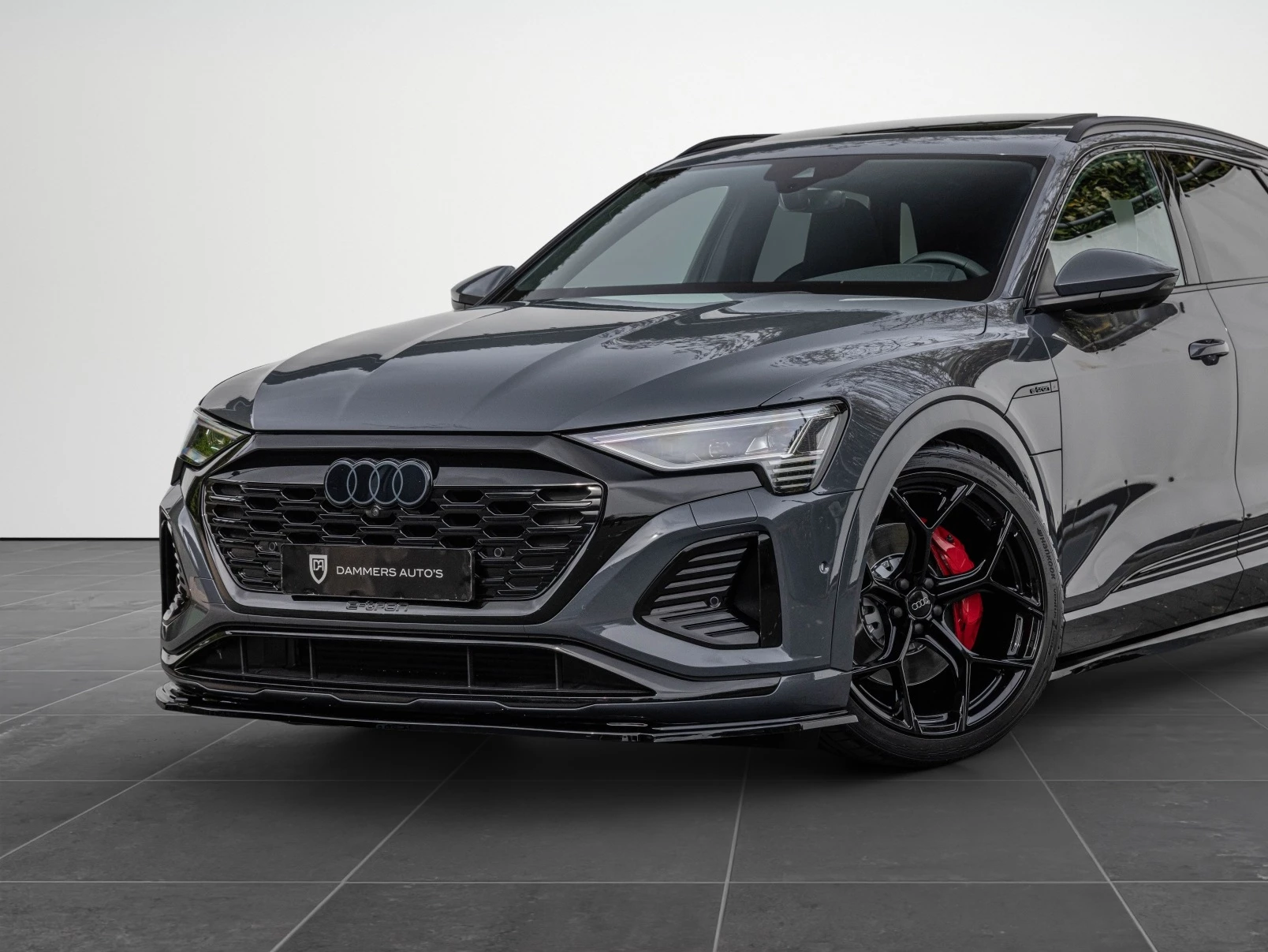 Hoofdafbeelding Audi Q8 e-tron