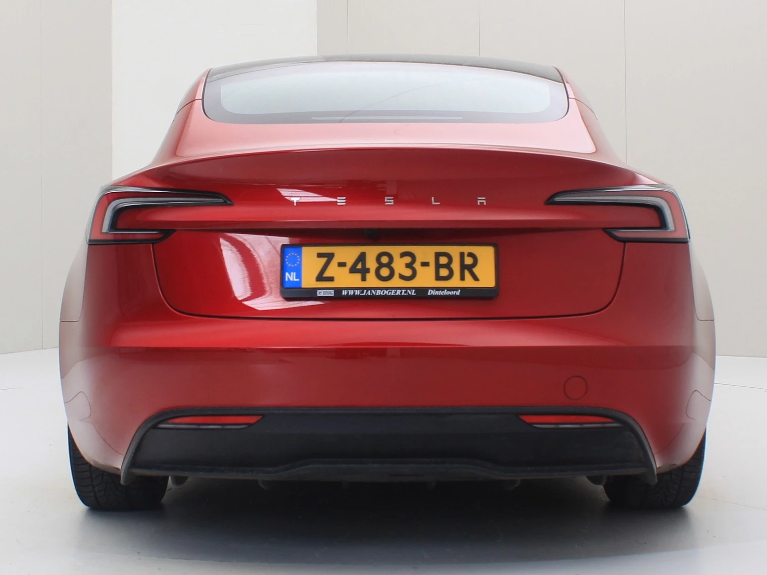 Hoofdafbeelding Tesla Model 3
