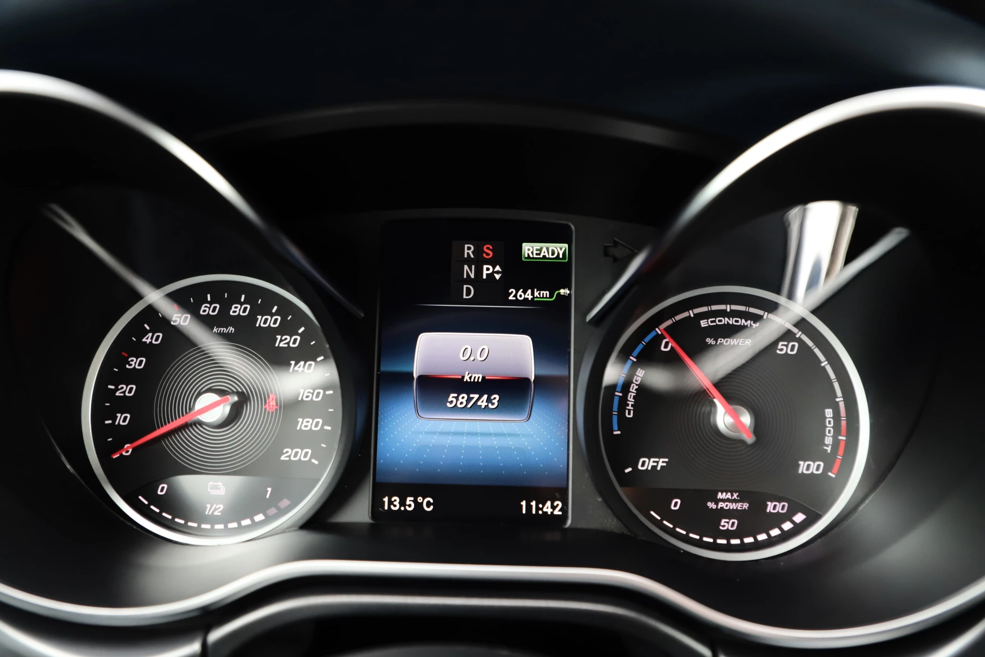 Hoofdafbeelding Mercedes-Benz EQV