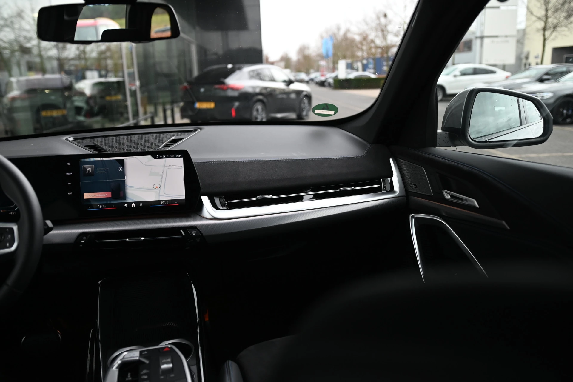 Hoofdafbeelding BMW iX1