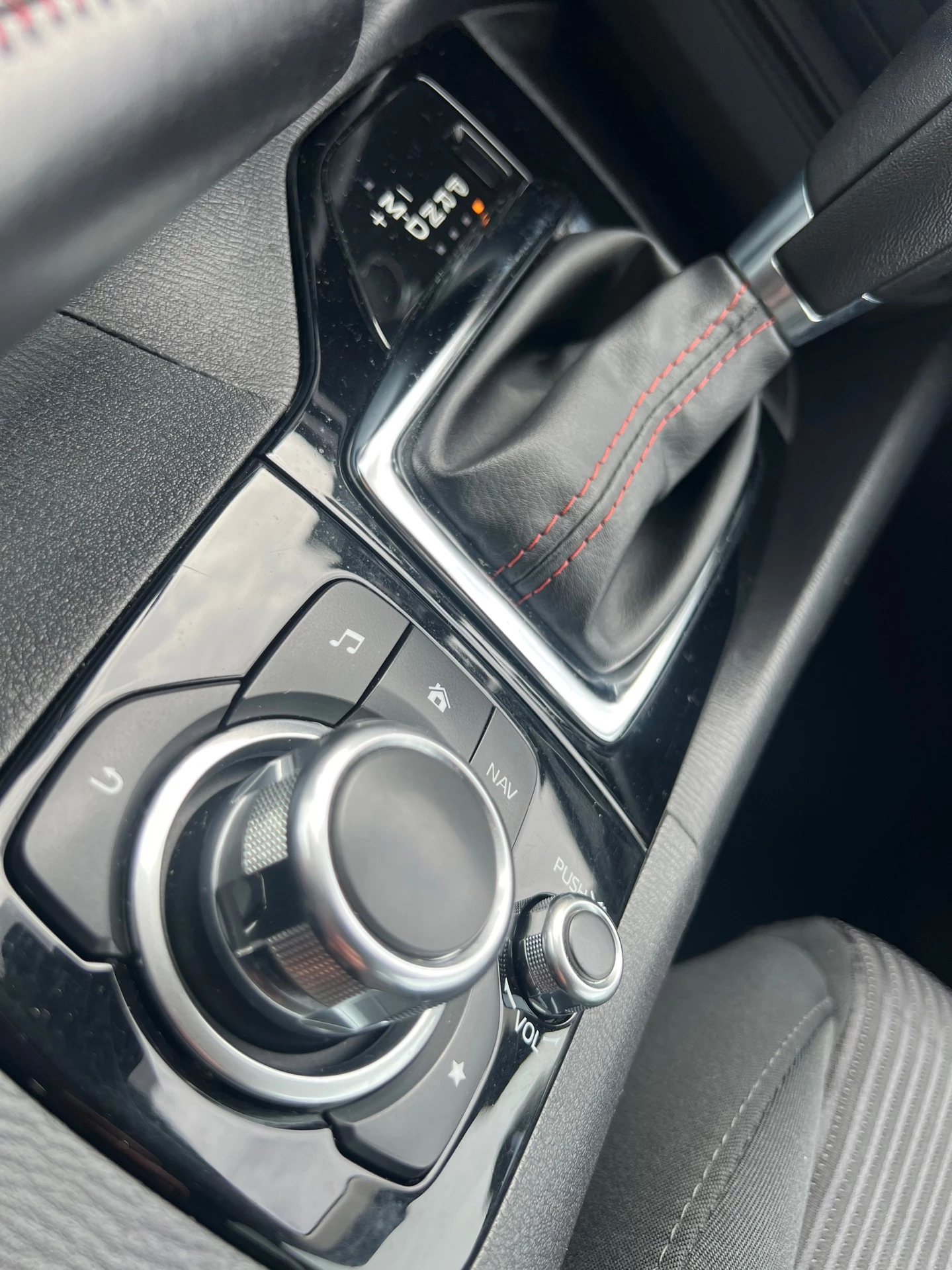 Hoofdafbeelding Mazda 3