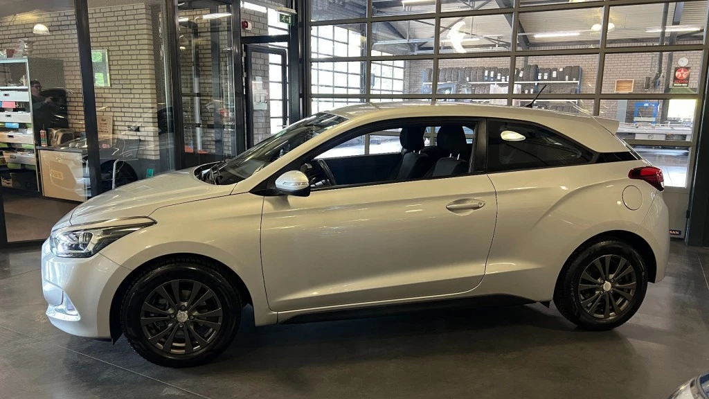 Hoofdafbeelding Hyundai i20