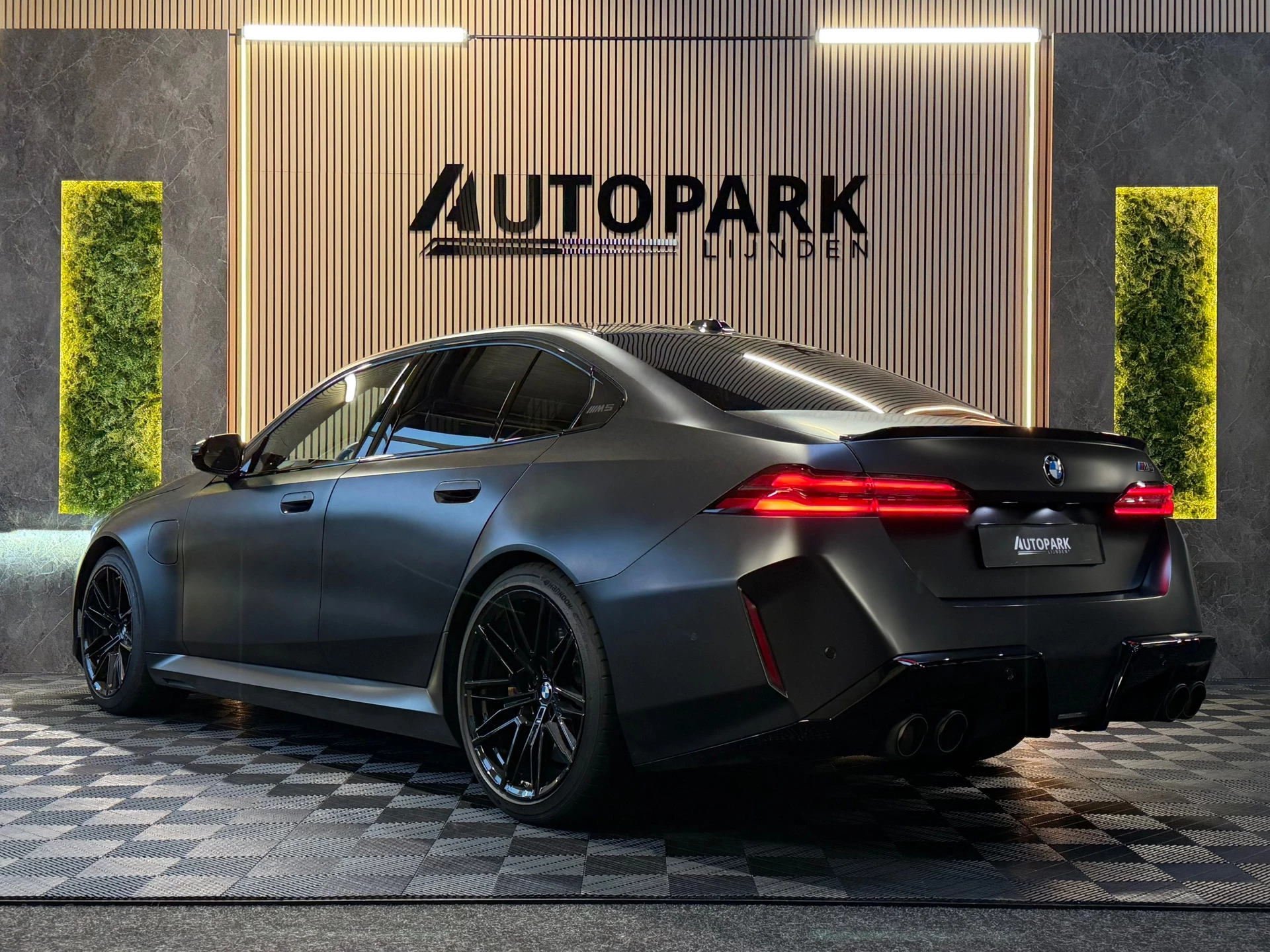 Hoofdafbeelding BMW M5