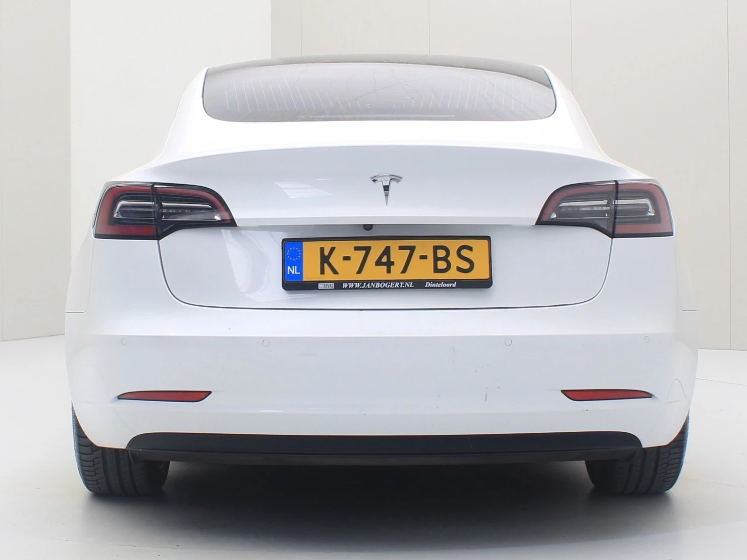 Hoofdafbeelding Tesla Model 3
