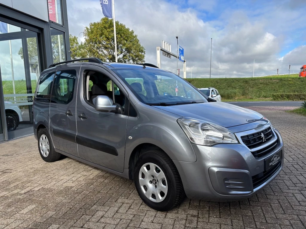 Hoofdafbeelding Peugeot Partner