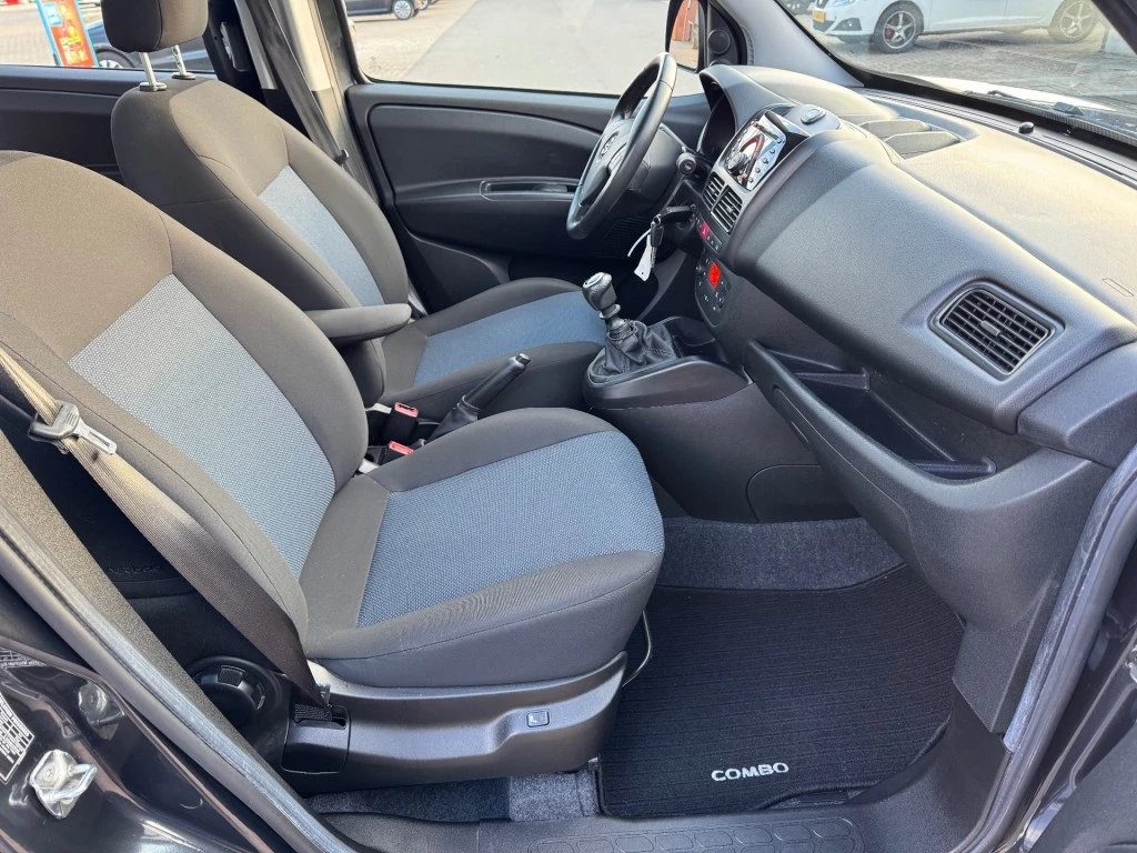 Hoofdafbeelding Opel Combo