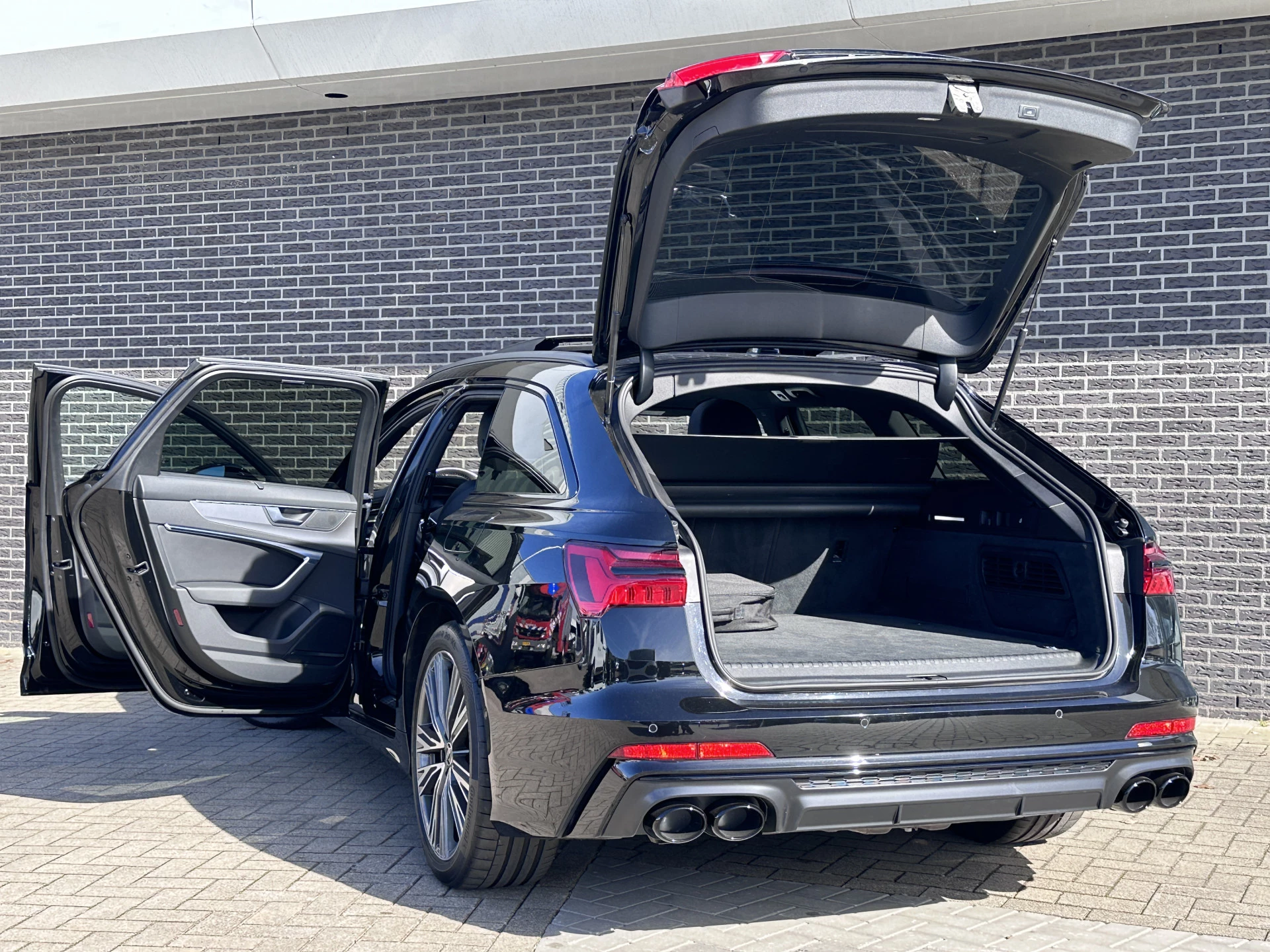 Hoofdafbeelding Audi A6
