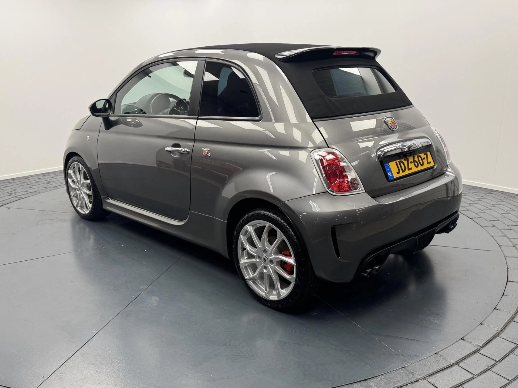 Hoofdafbeelding Fiat 500C
