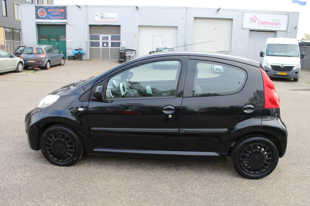 Hoofdafbeelding Peugeot 107