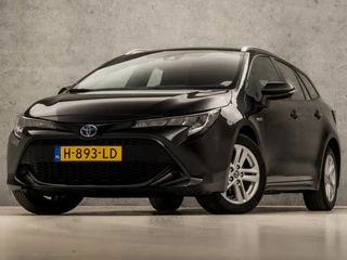Toyota Corolla Touring Sports 1.8 Hybrid Sport Automaat (APPLE CARPLAY, NAVIGATIE, ADAPTIVE CRUISE, KEYLESS, SPORTSTOELEN, CAMERA, TREKHAAK, ZWART HEMEL, NIEUWSTAAT)