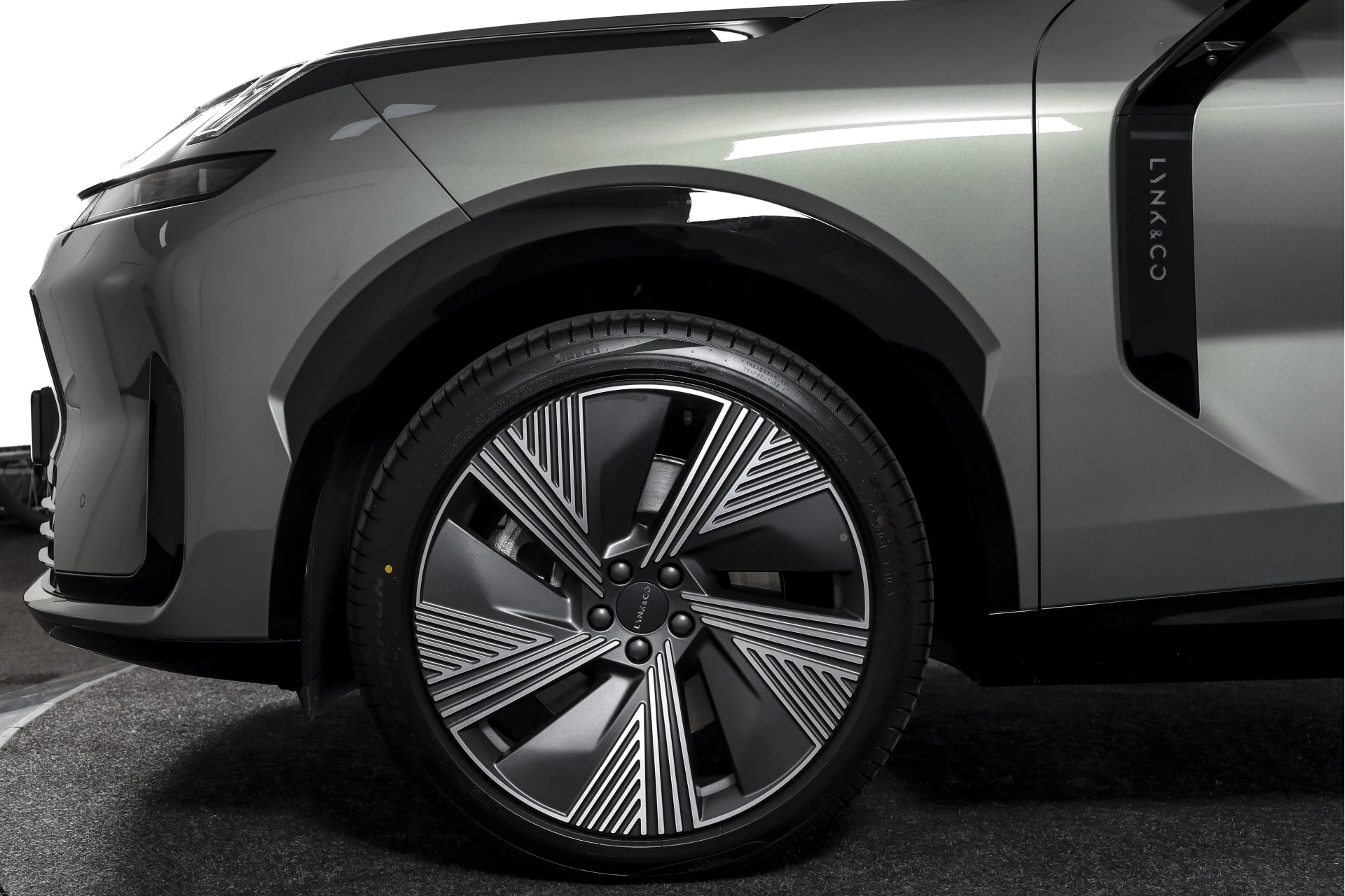 Hoofdafbeelding Lynk & Co 08