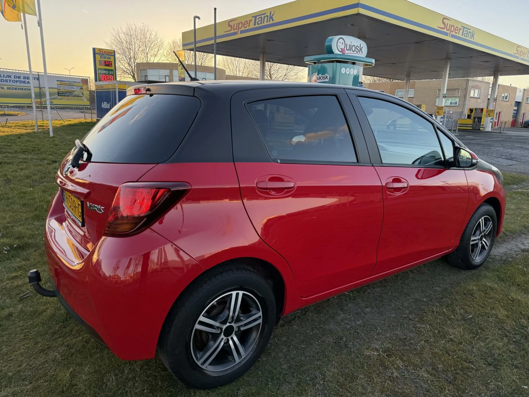 Hoofdafbeelding Toyota Yaris