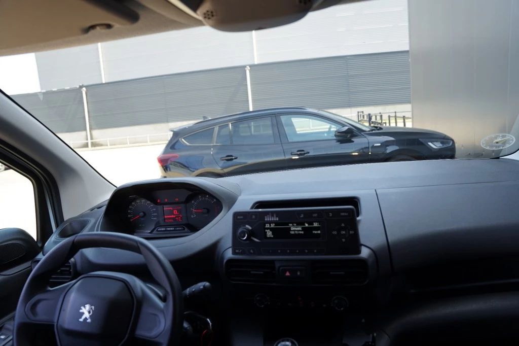 Hoofdafbeelding Peugeot Partner