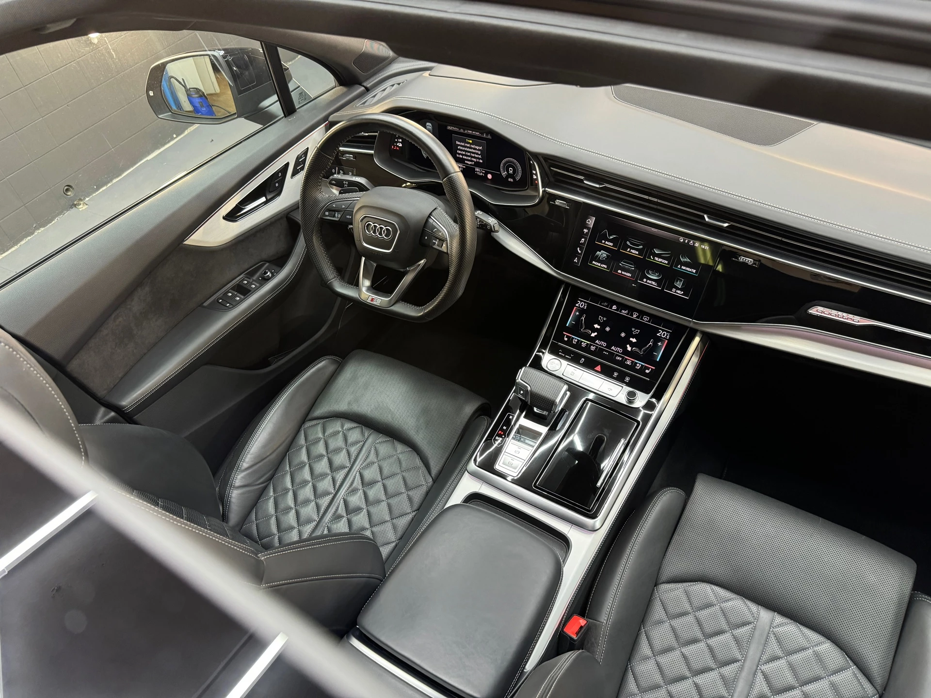 Hoofdafbeelding Audi Q7