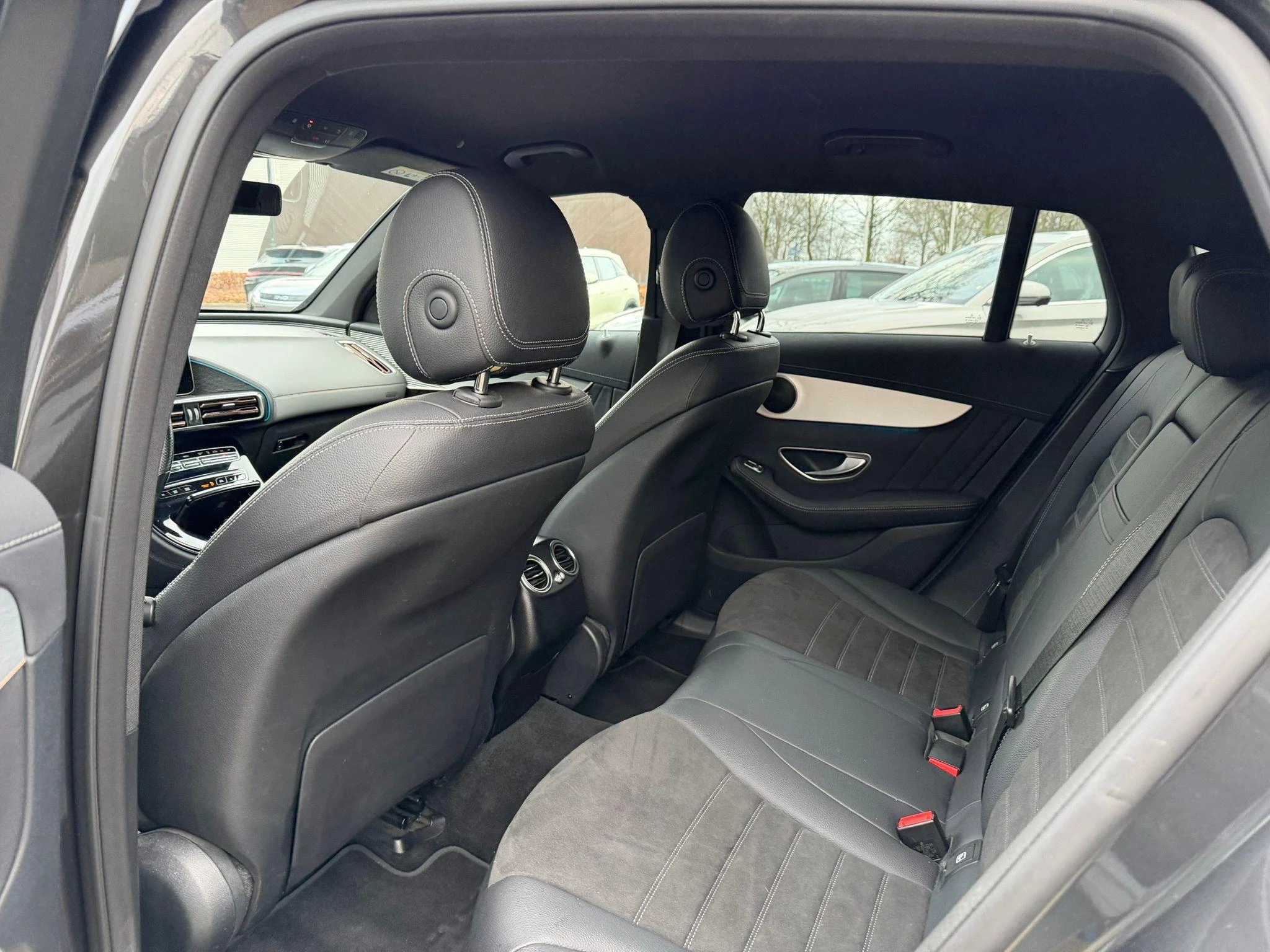 Hoofdafbeelding Mercedes-Benz EQC