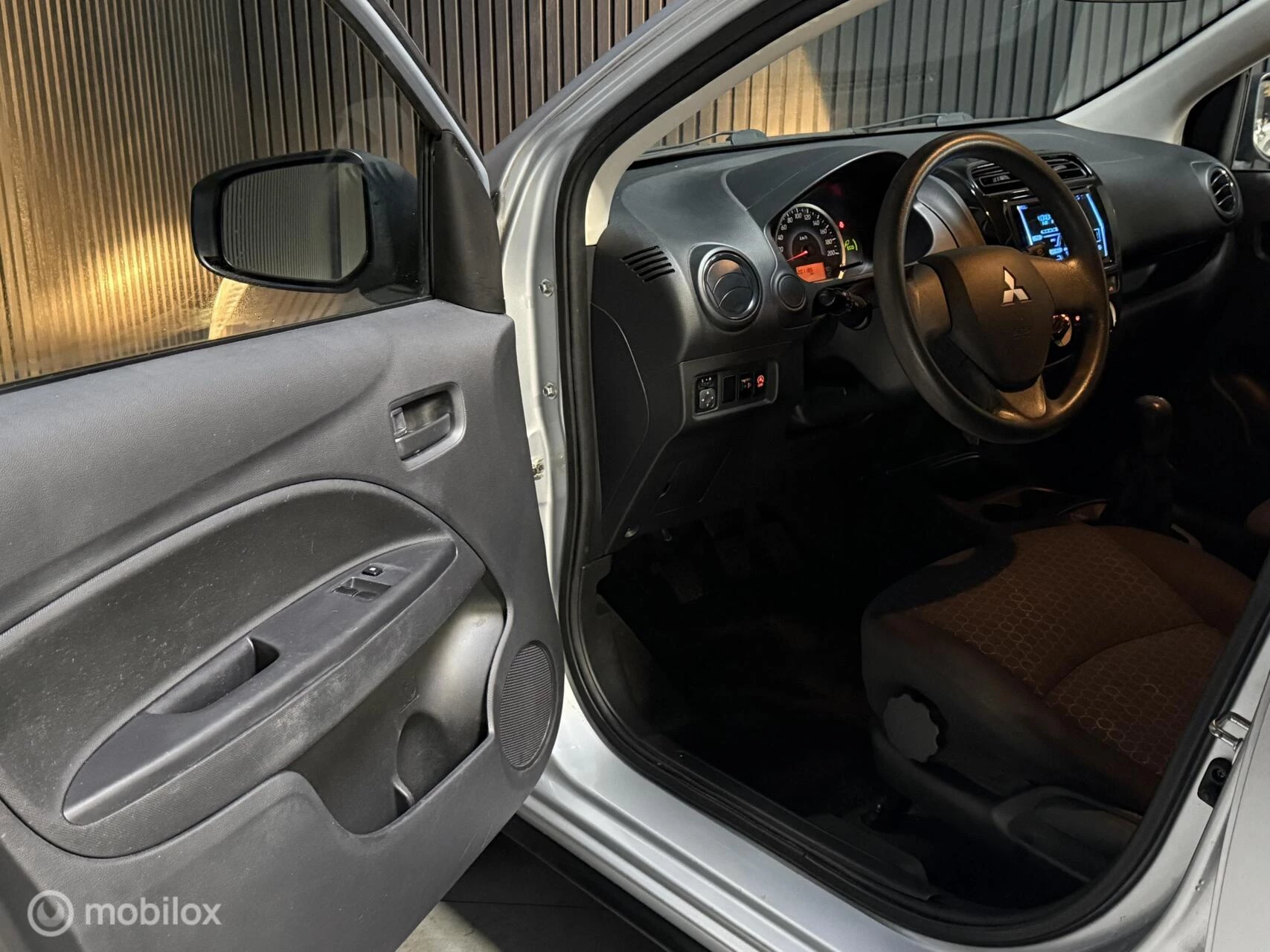 Hoofdafbeelding Mitsubishi Space Star