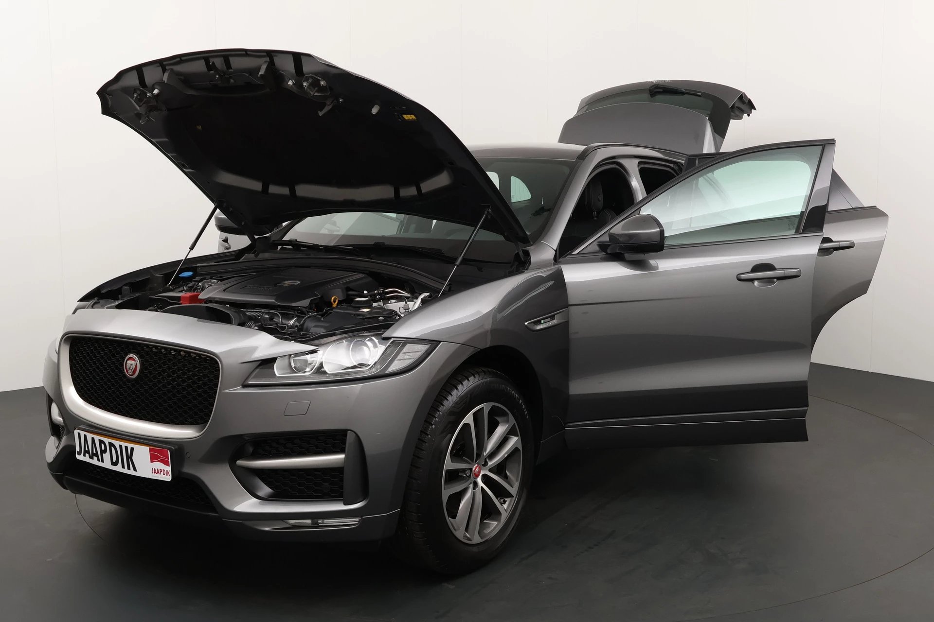 Hoofdafbeelding Jaguar F-PACE