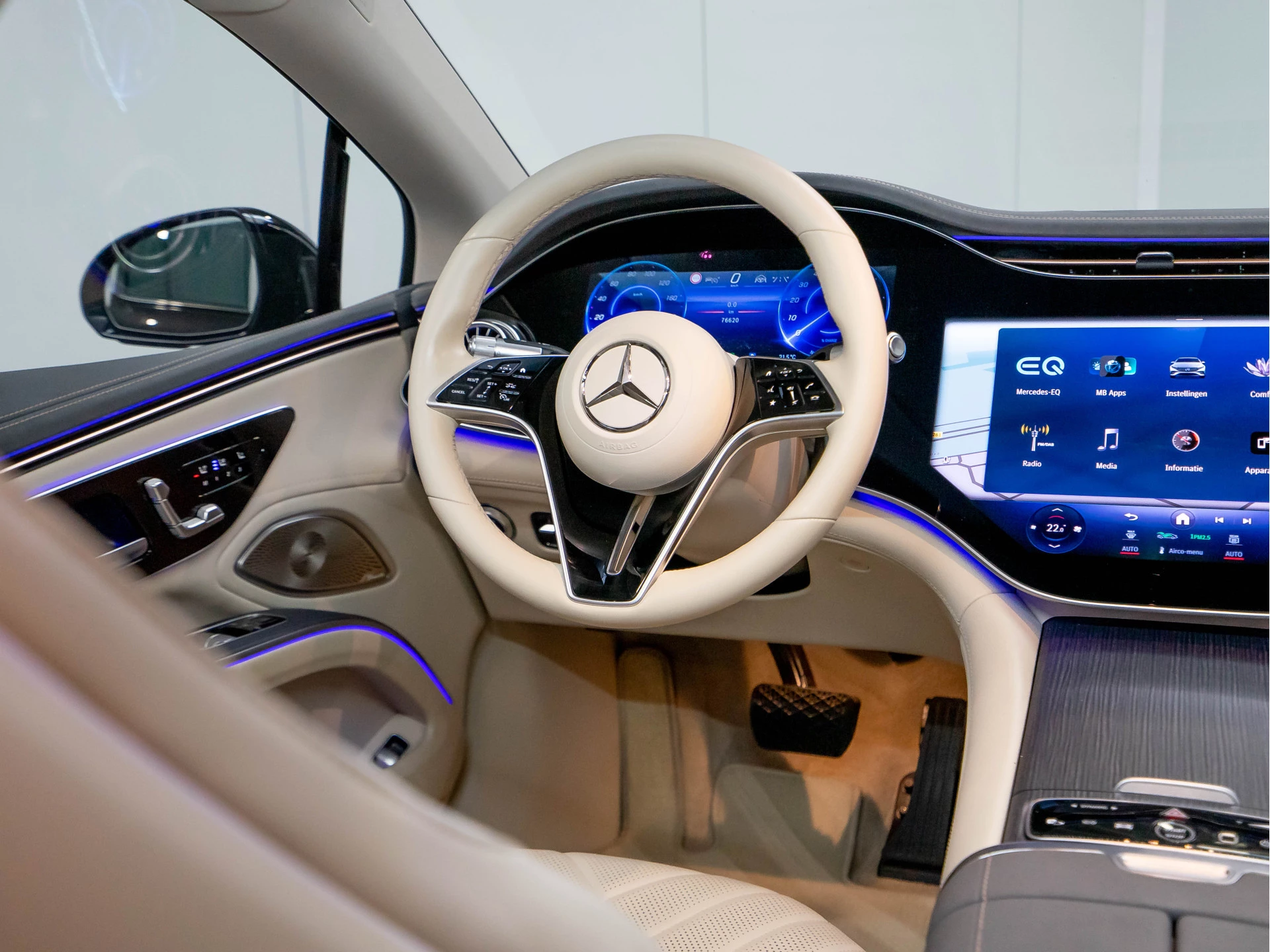 Hoofdafbeelding Mercedes-Benz EQS
