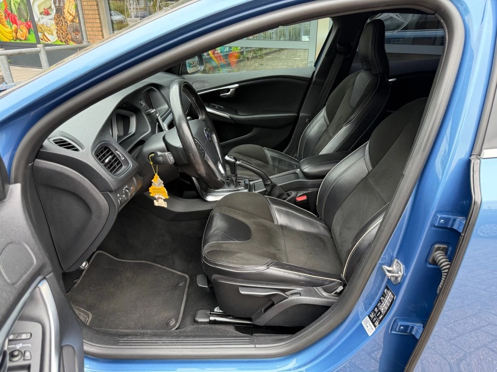 Hoofdafbeelding Volvo V40