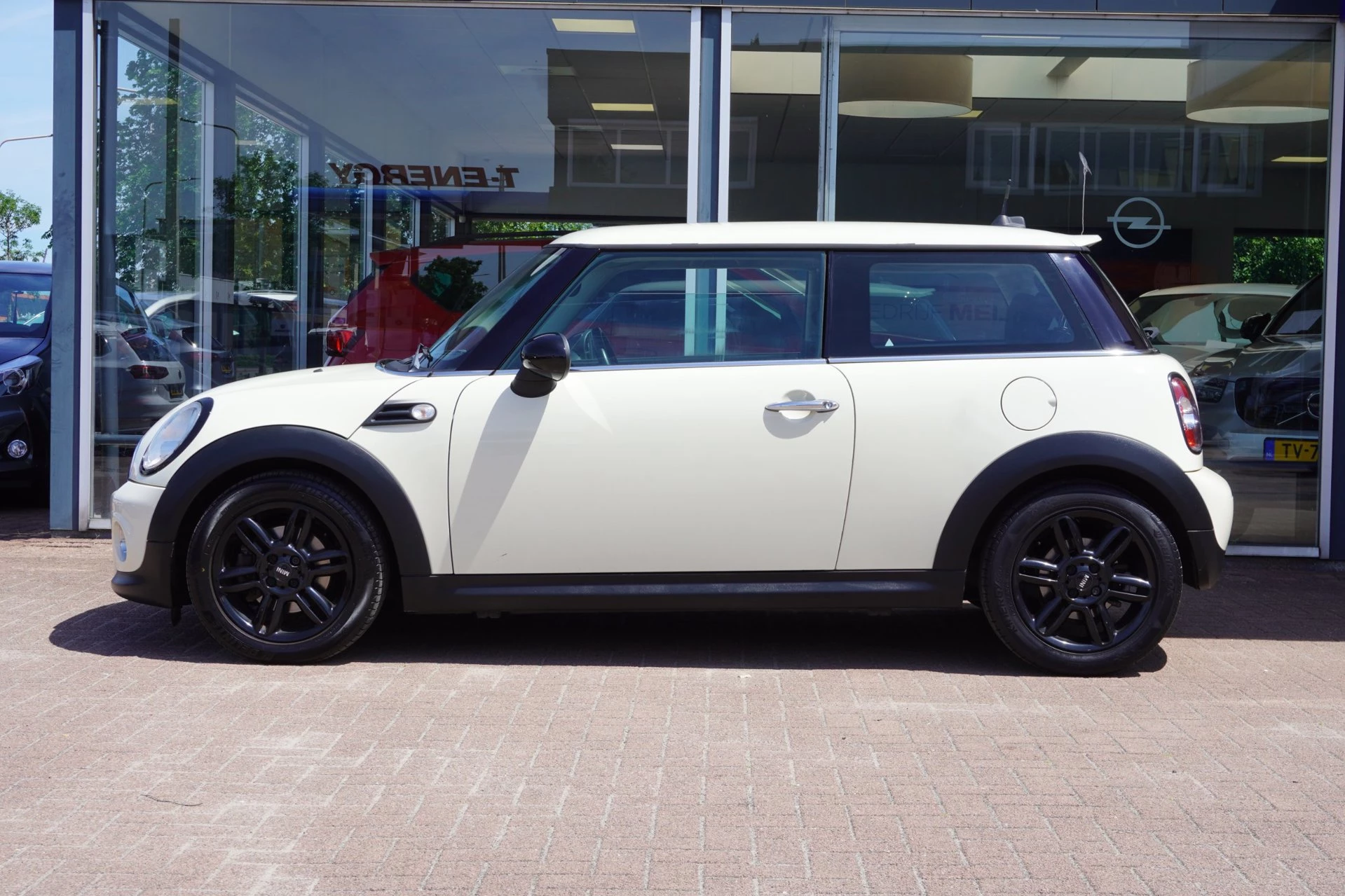 Hoofdafbeelding MINI 3-deurs