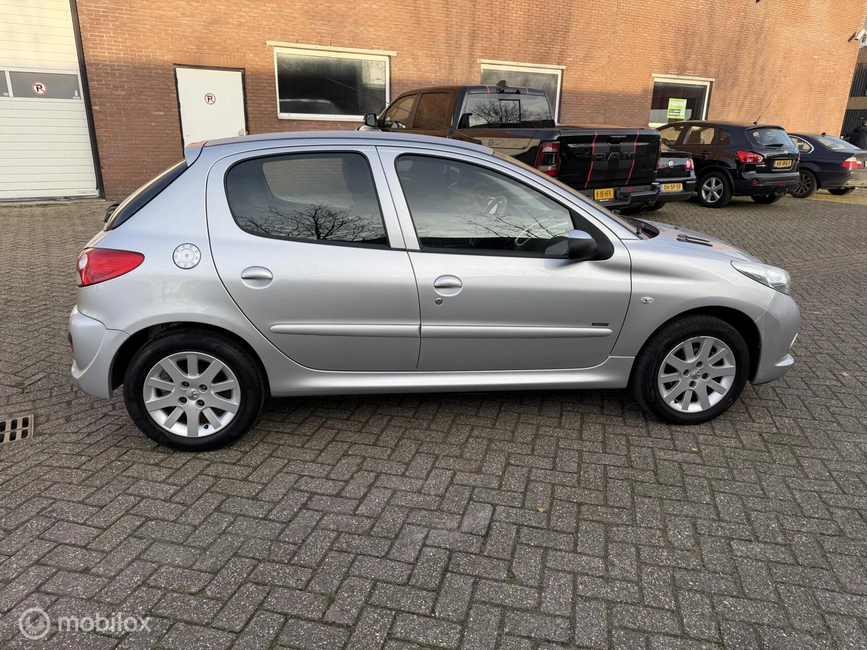 Hoofdafbeelding Peugeot 206