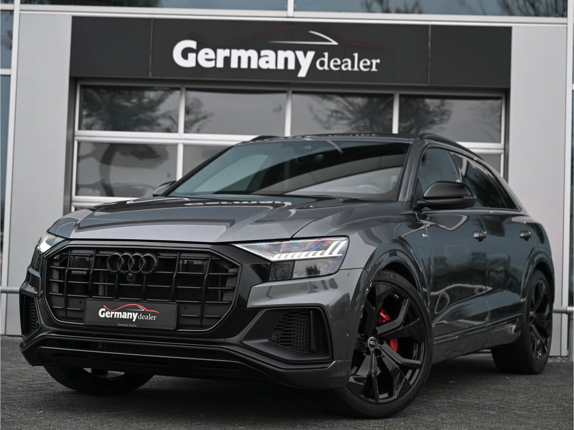 Hoofdafbeelding Audi Q8