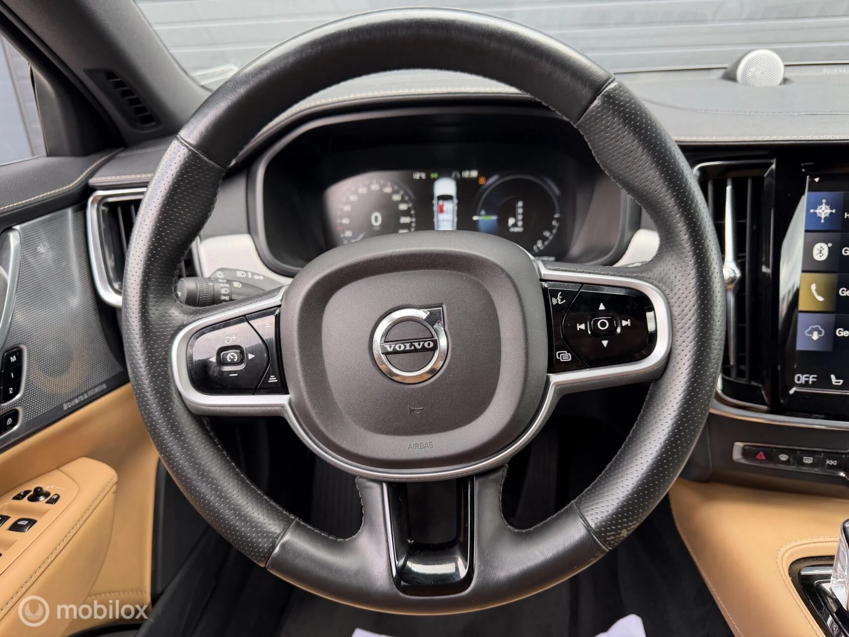 Hoofdafbeelding Volvo V90