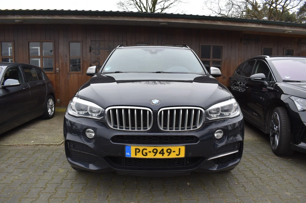 Hoofdafbeelding BMW X5