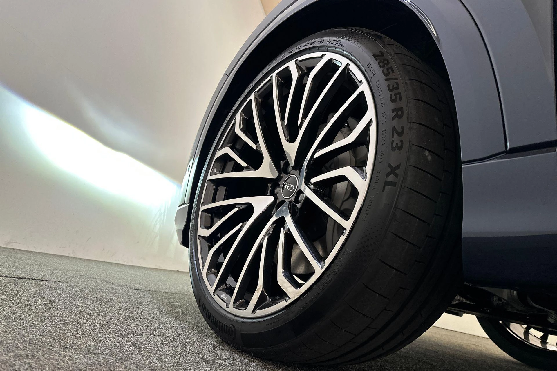 Hoofdafbeelding Audi Q8