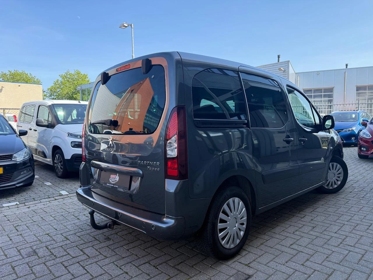 Hoofdafbeelding Peugeot Partner