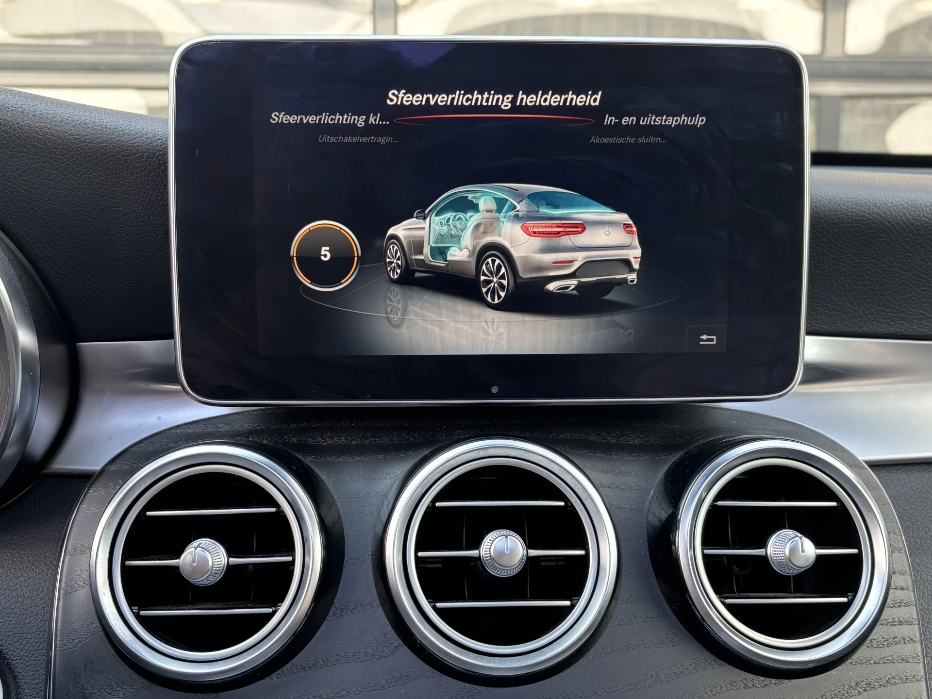 Hoofdafbeelding Mercedes-Benz GLC