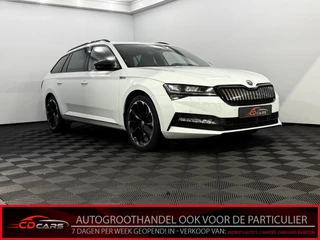 Hoofdafbeelding Škoda Superb Škoda Superb Combi 1.4 TSI iV Sportline Business Half leder, Camera, Apple carplay, Memery stoelen, Stoelverwarming, Keyless start, Cruise control, Virtual desk