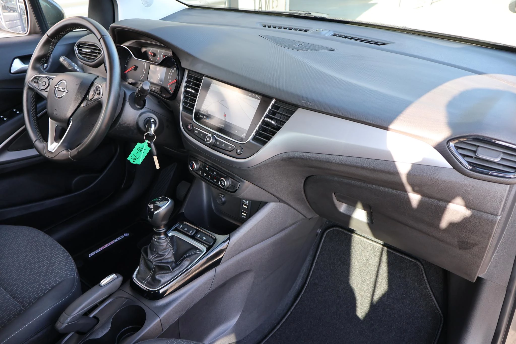 Hoofdafbeelding Opel Crossland X