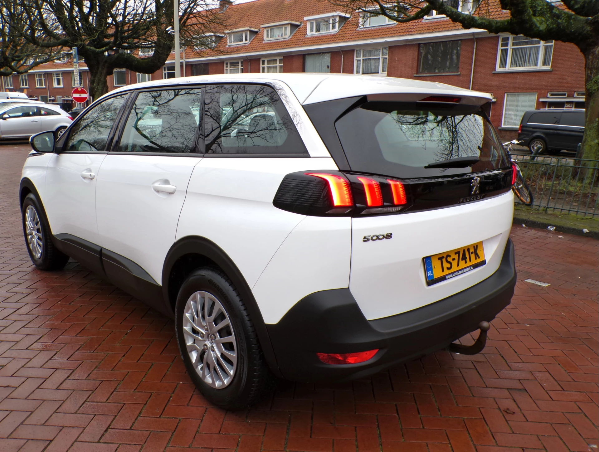 Hoofdafbeelding Peugeot 5008