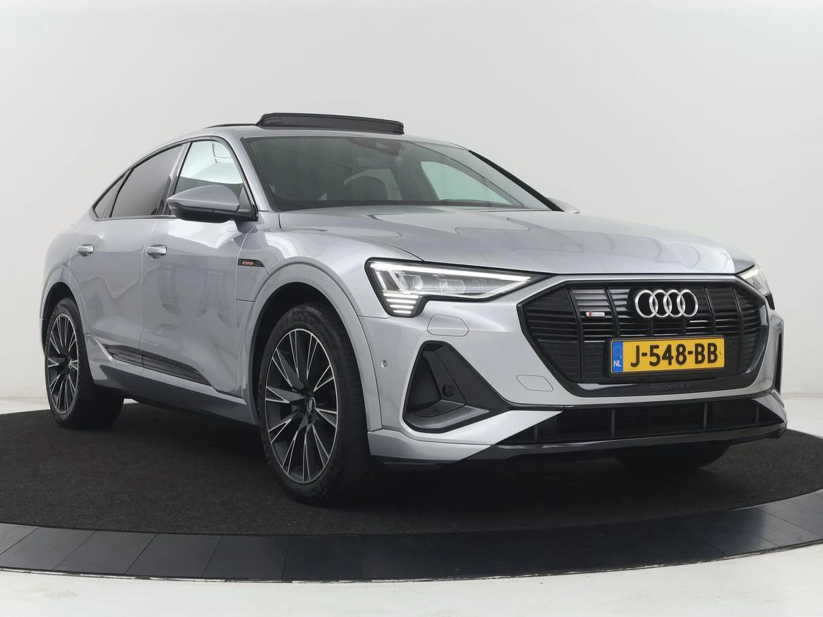Hoofdafbeelding Audi e-tron