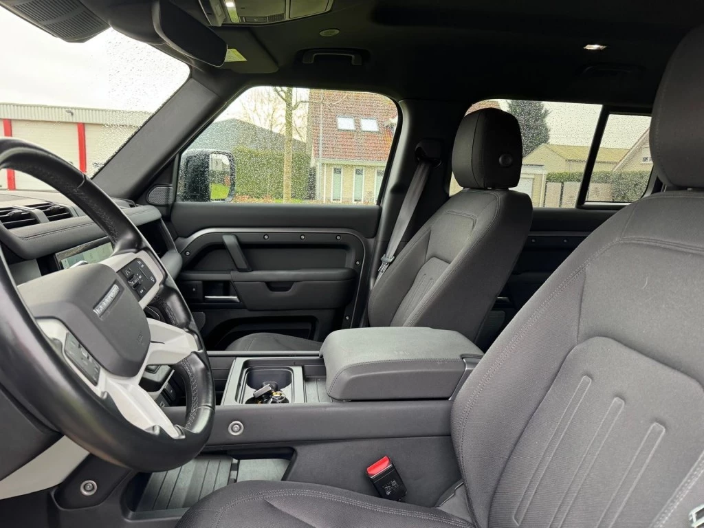 Hoofdafbeelding Land Rover Defender