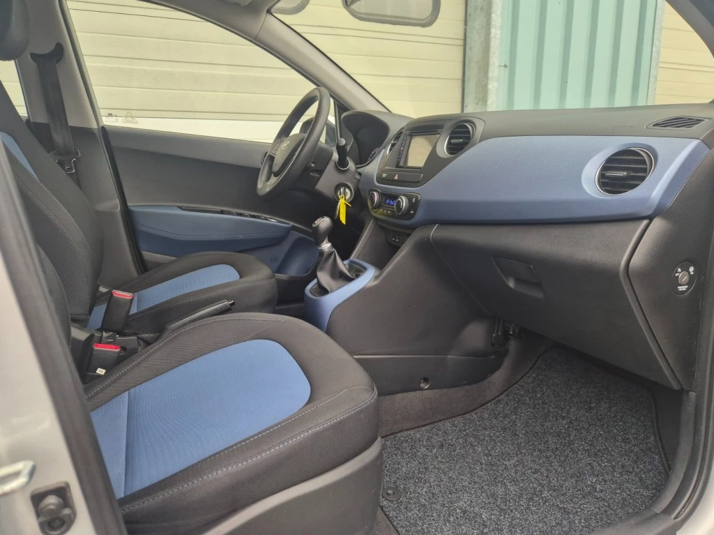 Hoofdafbeelding Hyundai i10