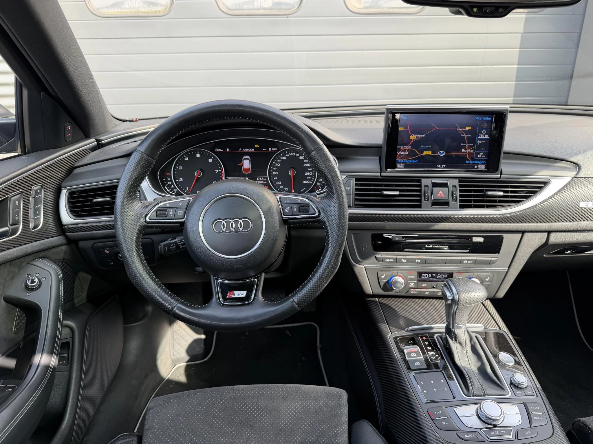 Hoofdafbeelding Audi A6