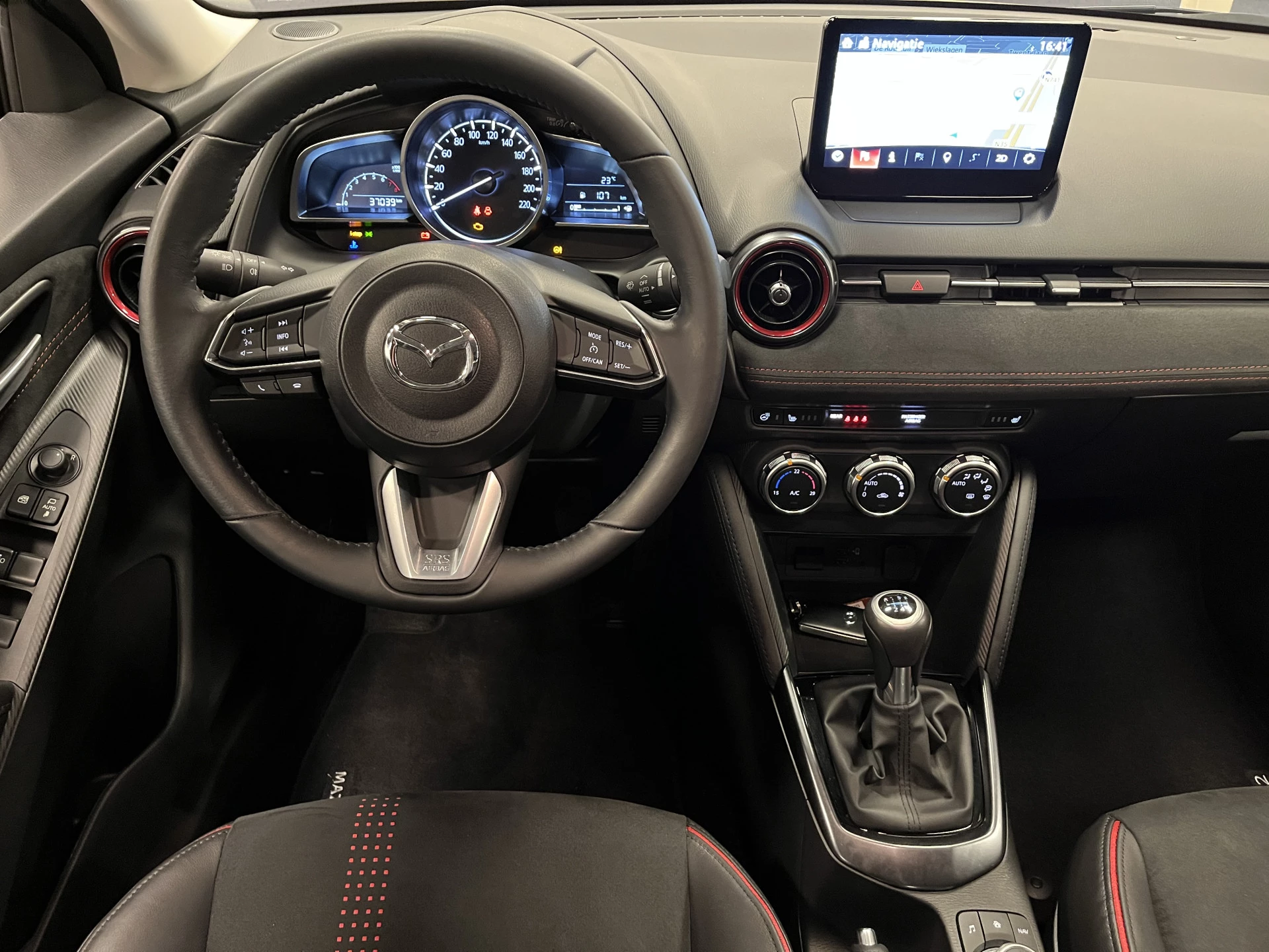 Hoofdafbeelding Mazda 2