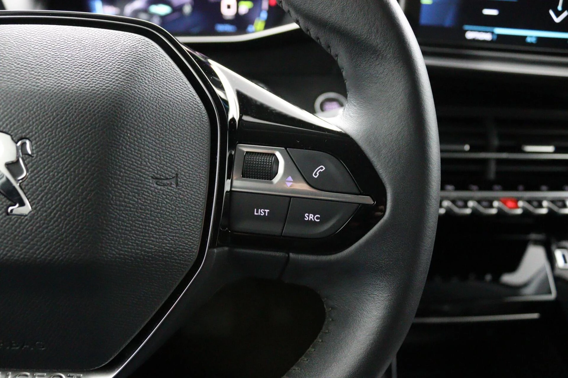 Hoofdafbeelding Peugeot e-208