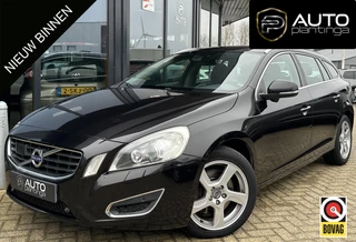 Volvo V60 2.4 D5 Summum 205PK | BOMVOL | Zeer Nette Staat | AUTOMAAT | BLIS | Achteruitrijcamera | Navigatie | PANO | MEMORY |
