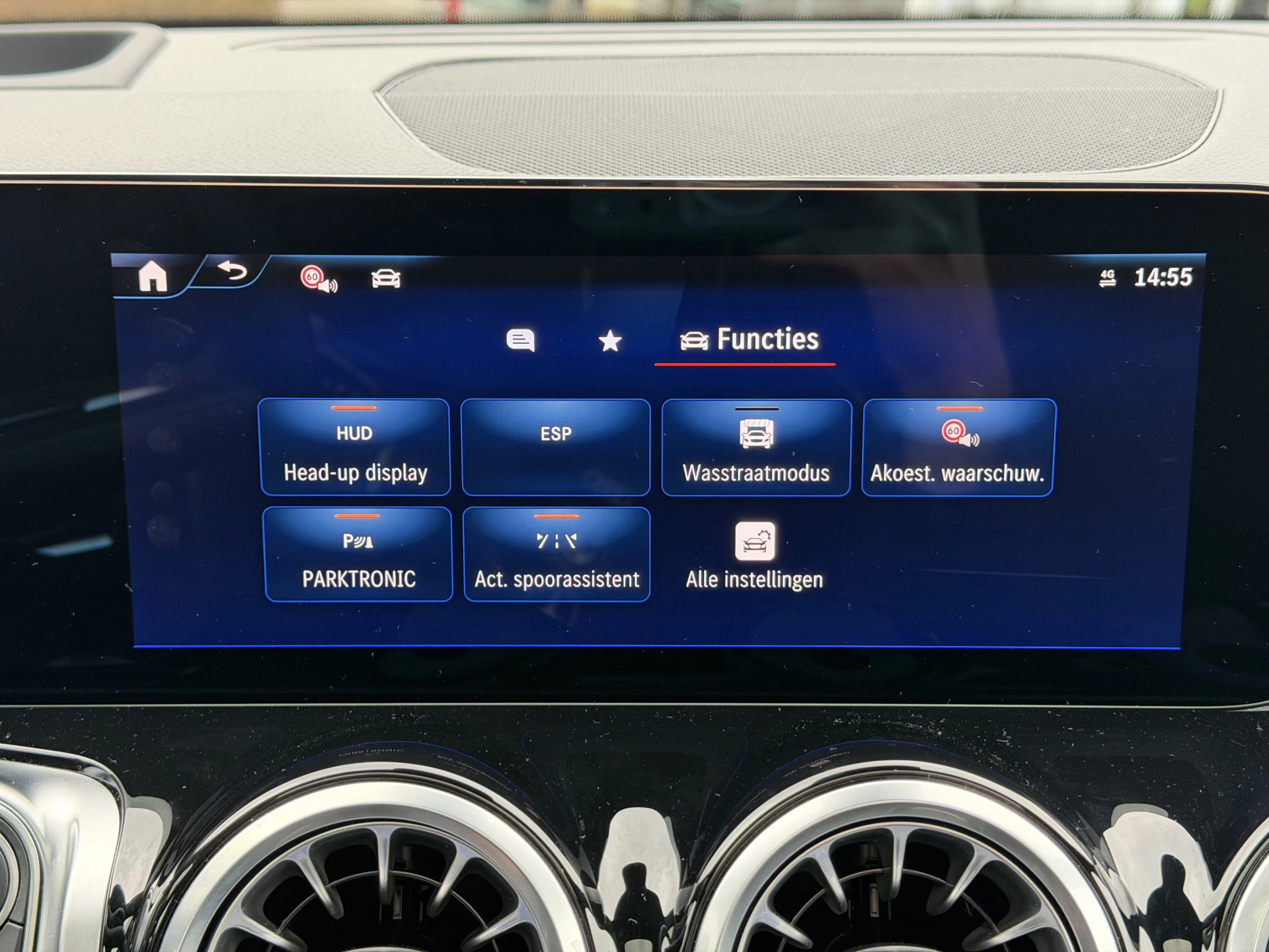 Hoofdafbeelding Mercedes-Benz EQB