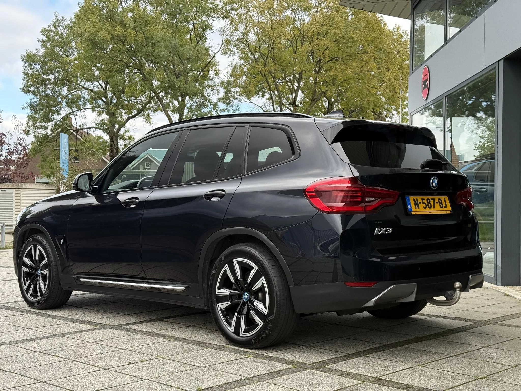 Hoofdafbeelding BMW iX3