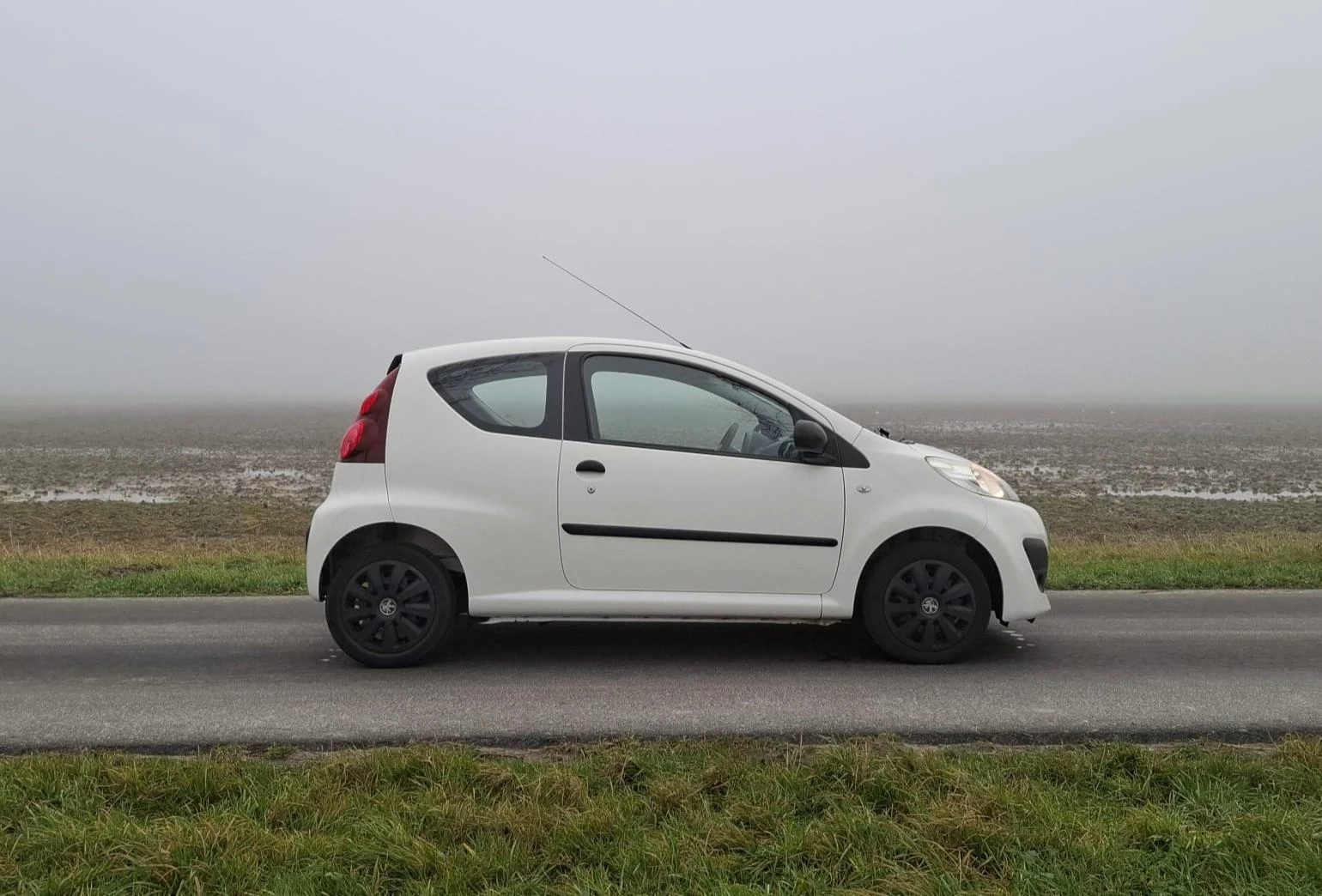 Hoofdafbeelding Peugeot 107