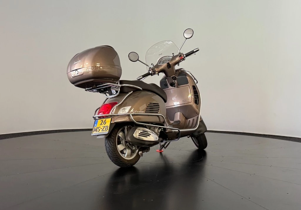 Hoofdafbeelding Vespa GTS