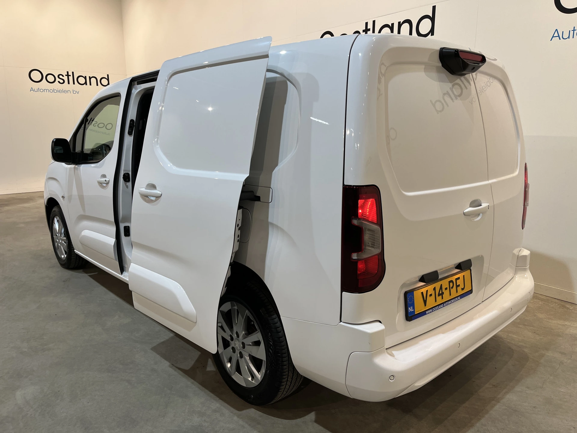 Hoofdafbeelding Peugeot Partner