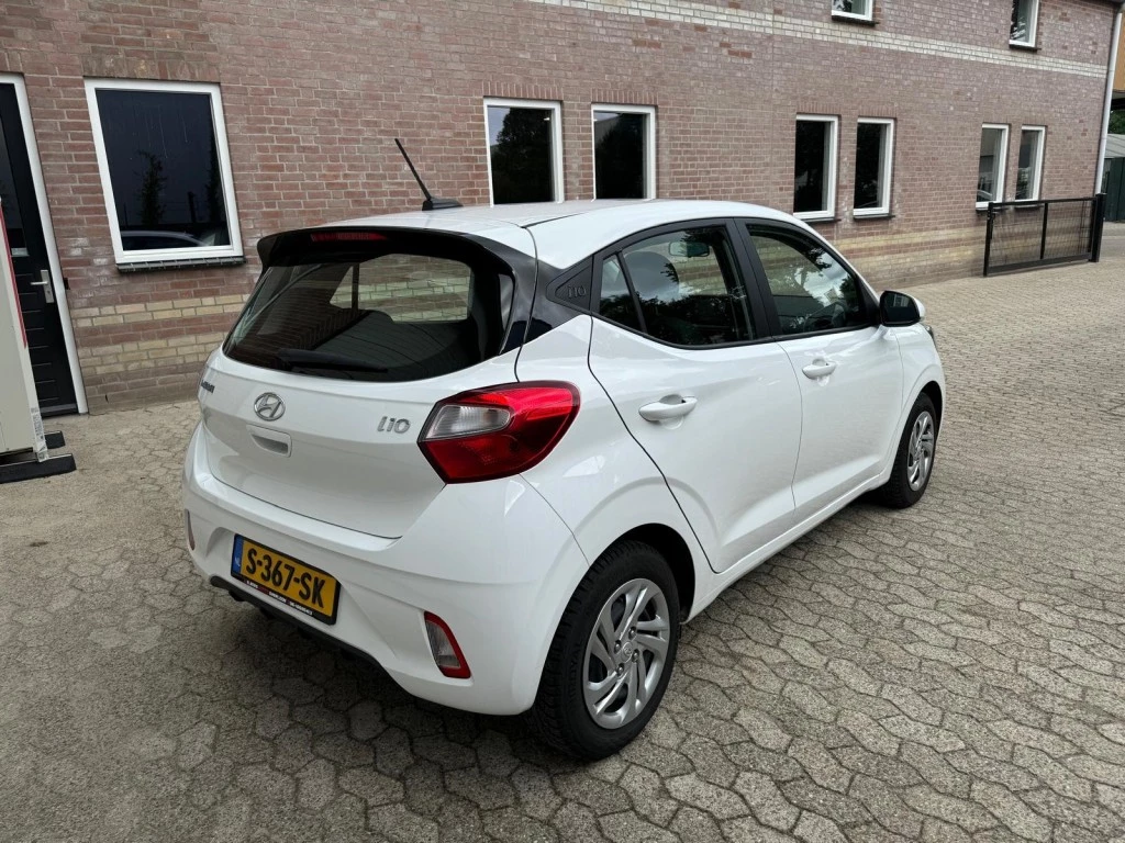 Hoofdafbeelding Hyundai i10